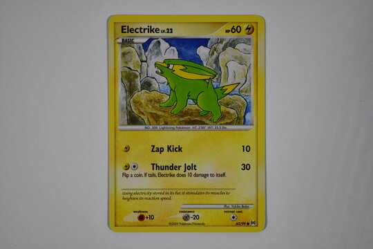 Pokemon trading card, Electrike, lvl 22.