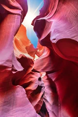 Crédence de cuisine en verre imprimé Rouge violet antelope canyon arizona usa - abstract background and travel concept.