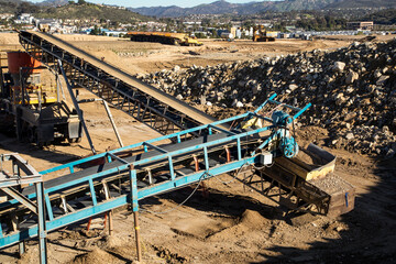 Conveyor Belt for rock crushing at a construction site
