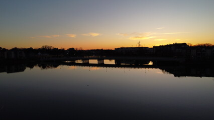 Fototapeta na wymiar glassy river sunset