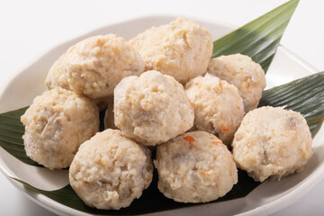 鶏ごぼう団子・鶏ごぼう入りつみれ