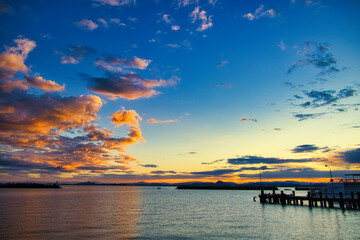 琵琶湖の朝焼け