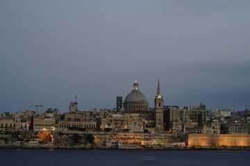 Fototapeta na wymiar view of the st paul‘s pro cathedral in valletta, malta