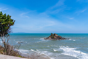Hon Ba temple (Vietnamese language is Mieu Hon Ba) is a small pagoda in island in Vung Tau City,...