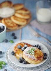 Cottage cheese pancakes - traditional Russian syrniki