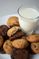 chocolate cookies and milk