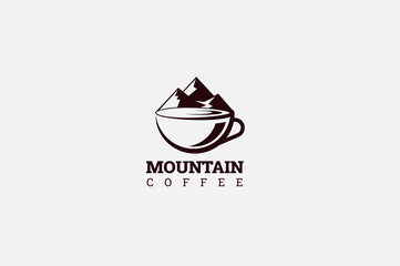 Obraz premium Mountain Coffee Logo Template. Abstract Coffee Cup With A Mountain Sign Vintage Logo Design Inspiration.