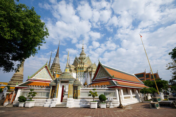 Naklejka premium Wat Pho Temple a UNESCO recognized Buddhist temple complex in Bangkok, Thailand.