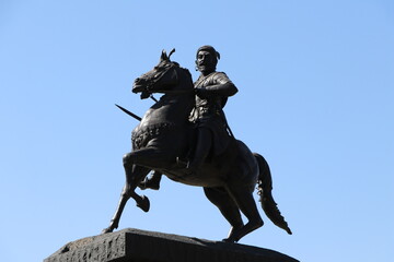 Fototapeta na wymiar Statue Of Shivaji Maharaj in sunlight