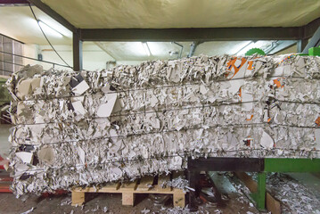 Paper recycling