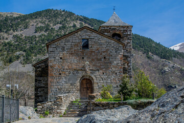 Fototapeta na wymiar Streets of a typical european mountain village