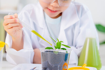 Asia little girl science