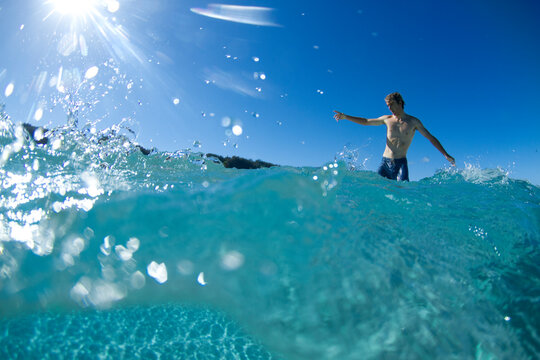 Lucas Dirske Longboarding At Pupukea Sandbar, Oahu