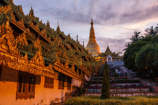 Dusk at Shwedagon Pagoda in Yangon, Myanmar