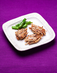 鰯のごぼう揚げ