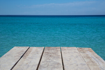 Fototapeta na wymiar verano , playas , azul ,descanso, calor , mar ,