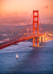 Under the Golden Gate - obrazy, fototapety, plakaty