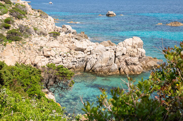 Petit coin de paradis méditerranéen, eau cristalline et soleil