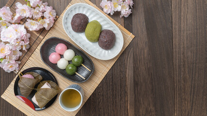 桜と和菓子(ぼたもち・三色団子・桜餅)　春のお花見・お彼岸イメージ