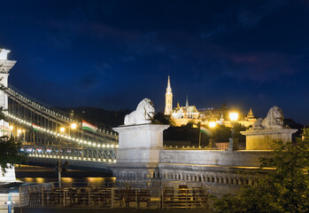 Fototapeta na wymiar Budapest Chain Bridge night view