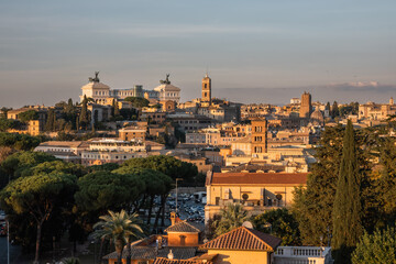 Fototapeta premium Nice sunset lighting on the architecture of Rome