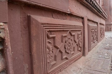 intricate carving pattern at Sarai of nurmahal ,  punjab