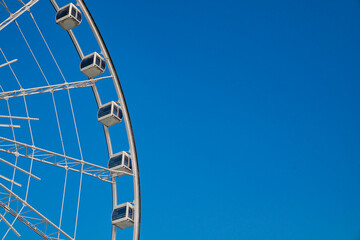 ferris wheel against the sky