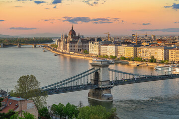 Budapest Hungary, sunset city skyline at Danube River with Chain Bridge and Hungarian Parliament - 573926275