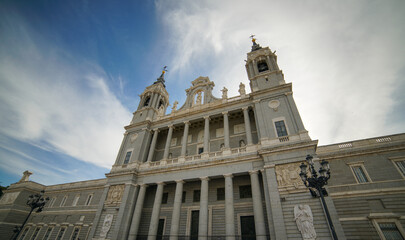 Fototapeta na wymiar Exterior shot of the Catedral de la Almudena in Madrid, Spain