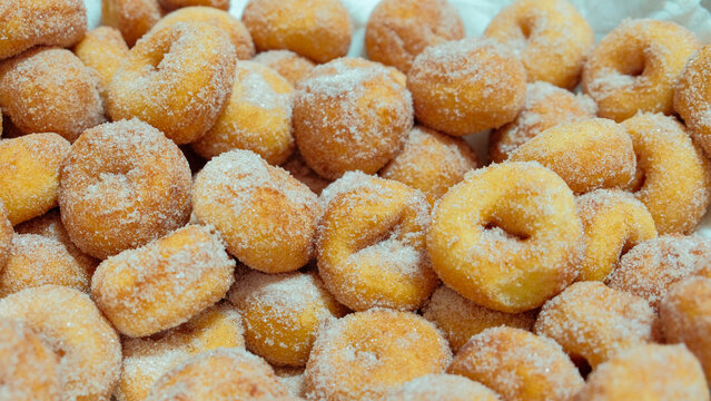 Mini Doughnuts