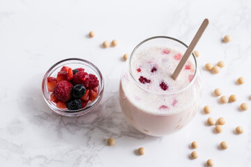 プロテイン　ドリンク　スムージー　ソイプロテイン　ダイエット