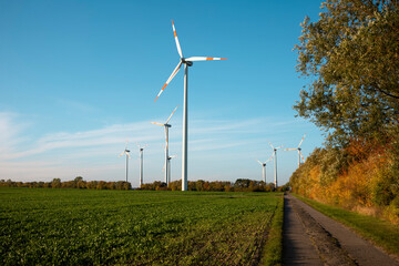 Windkraft Windr&auml;der Erneuerbare Energie