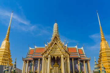 Fototapeta premium Golden Pagodas Royal Pantheon Grand Palace Bangkok Thailand