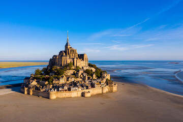 Fototapeta na wymiar Mont Saint Michel,.Manche.Normany,France