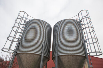 Animal feed silos