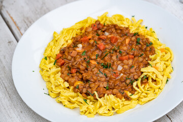 Linsen mi Spätzle Teigwaren Nudeln
