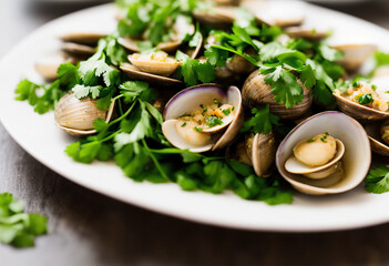 A light and refreshing dish: clams with lemon and cilantro