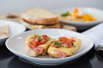 molletes