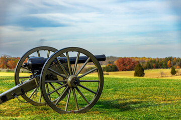 Canon on the battlefield at Manassas National Battlefield Park, where the Battle of Bull Run was fought, during the fall - 574124222