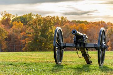 Canon on the battlefield at Manassas National Battlefield Park, where the Battle of Bull Run was fought, during the fall - 574124237