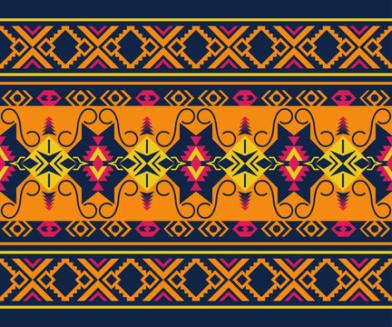 Ethnic seamless pattern. Tribal kilim. Mexican, Aztec, Boho print. Geometric design.