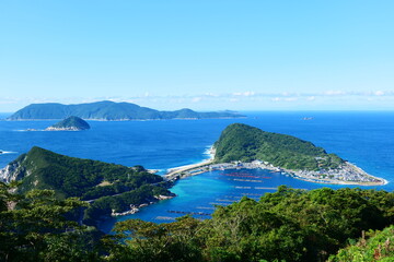 大望山より柏島を望む。大月、高知、日本。10月下旬。