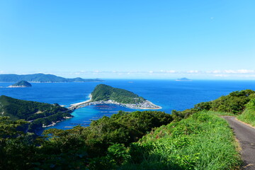 Fototapeta na wymiar 大望山より柏島を望む。大月、高知、日本。10月下旬。