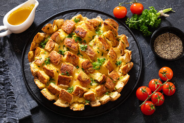 cheesy garlic bread, pull apart bread, top view