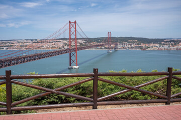 Lissabon Portugal Brücke des 25. April Sehenswürdigkeit