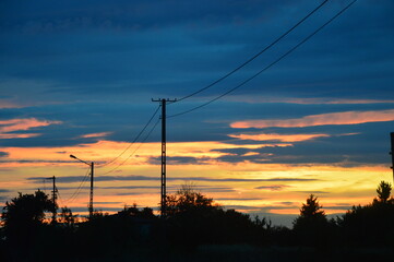 Fototapeta na wymiar lines at sunset