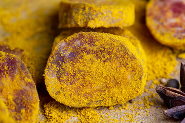 Sliced veal salami with turmeric