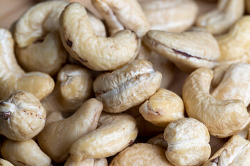 ready to eat and peeled cashew nuts