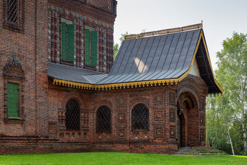 Central entrance to the Temple of the Beheading of John the Baptist in Yaroslavl. Russia