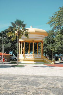 Pra&ccedil;a Fausto Cardoso